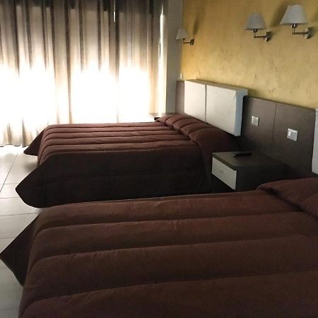 Tiburtina Hotel Holiday Рим Экстерьер фото